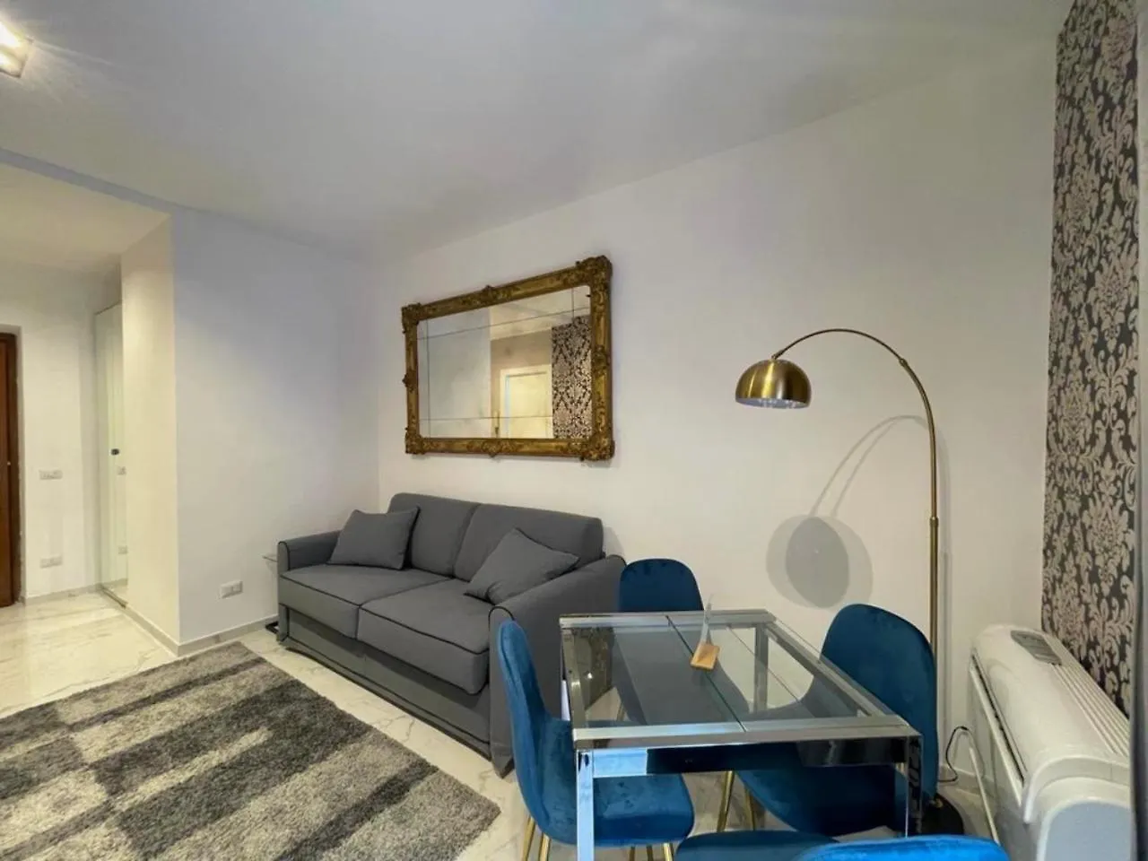 Sweethome Frezza Rome Italië
